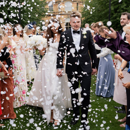 White Biodegradable Paper Confetti