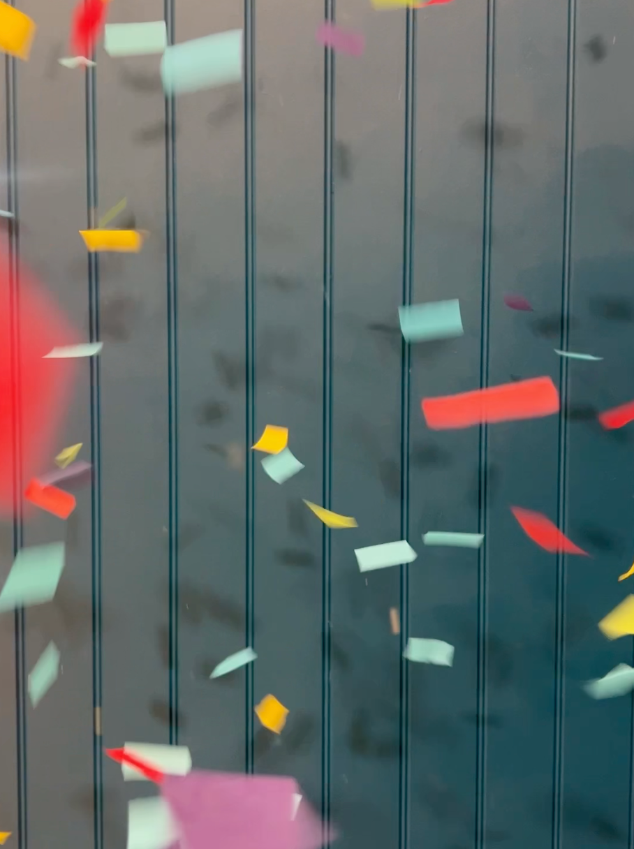 Paper Celebration Confetti Cannon